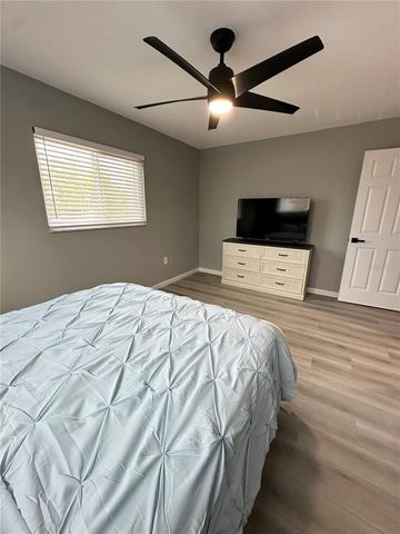 460 E BASE AVENUE 129, Venice, FL 34285