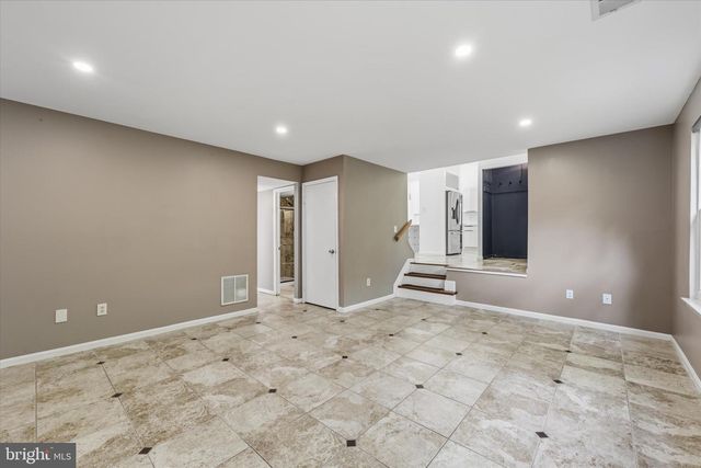 507 ALABAMA DR, Herndon, VA 20170