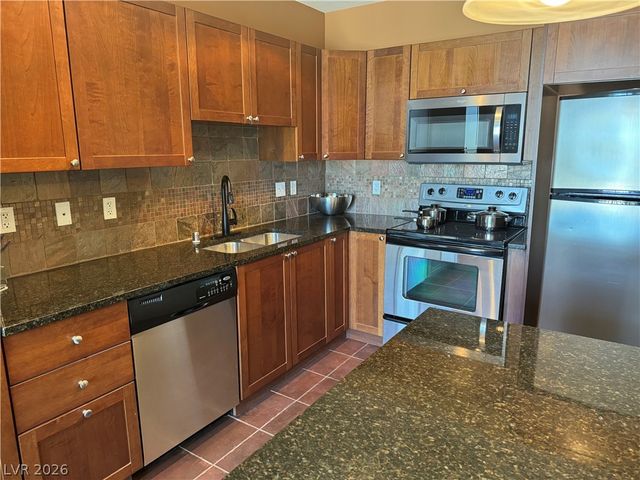 2455 West Serene Avenue 609, Las Vegas, NV 89123