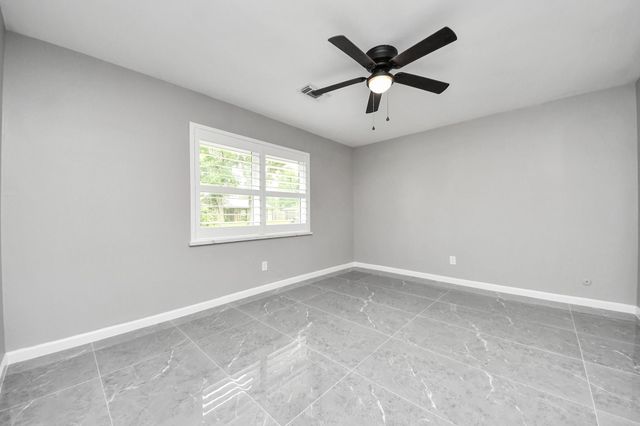 8007 Rowan Lane, Houston, TX 77036