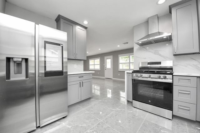 8007 Rowan Lane, Houston, TX 77036