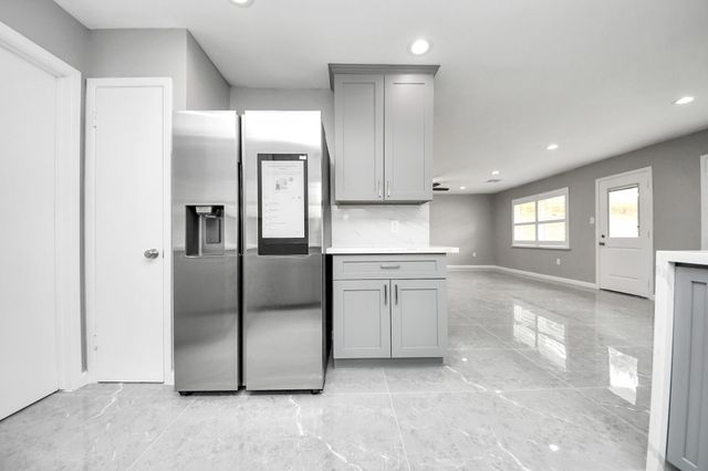 8007 Rowan Lane, Houston, TX 77036