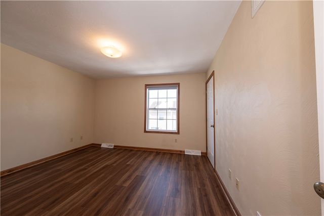 531 Reed Court, Jeannette, PA 15644