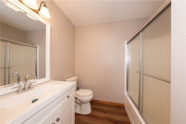 531 Reed Court, Jeannette, PA 15644