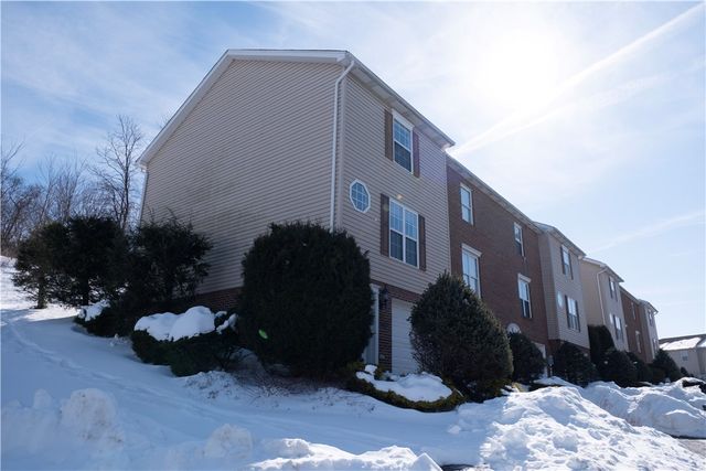 531 Reed Court, Jeannette, PA 15644