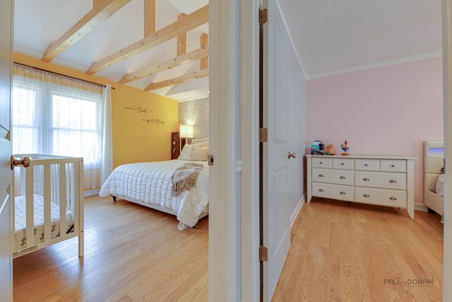 14 Wander Way, Lake In The Hills, IL 60156