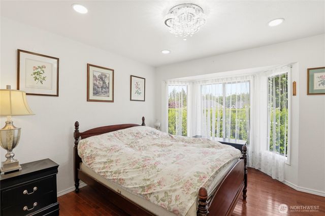 3912 Brigadoon Drive SE, Olympia, WA 98501