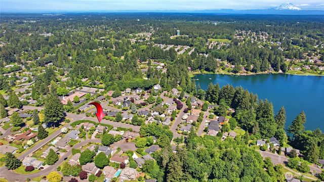 3912 Brigadoon Drive SE, Olympia, WA 98501