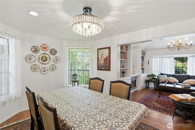 3912 Brigadoon Drive SE, Olympia, WA 98501
