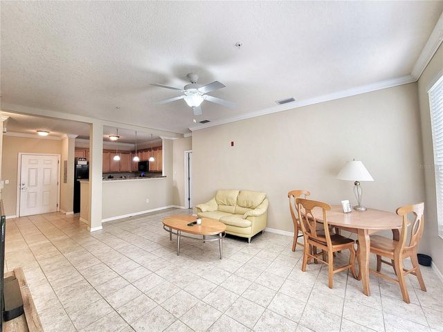 1185 SW 9TH ROAD 306, Gainesville, FL 32601