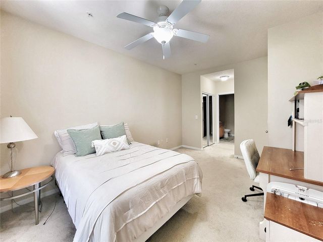1185 SW 9TH ROAD 306, Gainesville, FL 32601