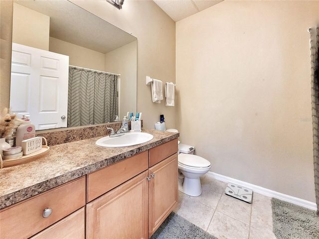 1185 SW 9TH ROAD 306, Gainesville, FL 32601