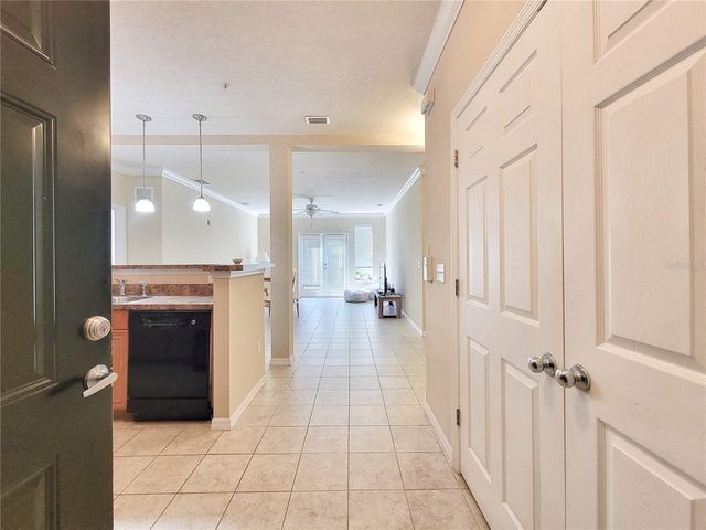 1185 SW 9TH ROAD 306, Gainesville, FL 32601