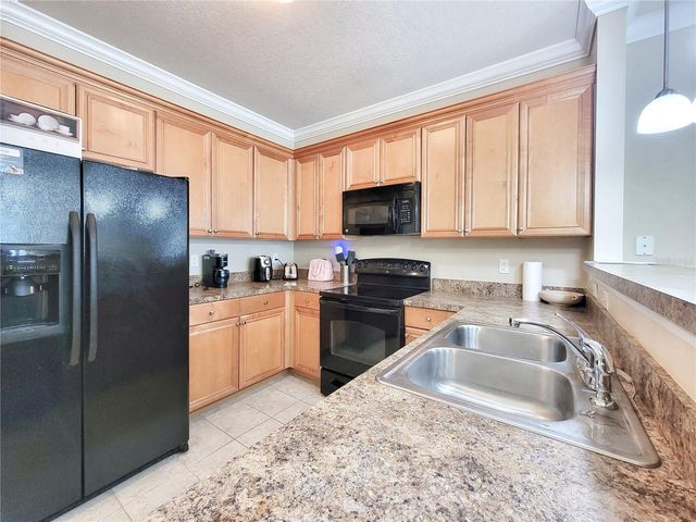 1185 SW 9TH ROAD 306, Gainesville, FL 32601
