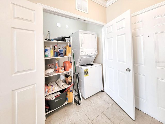 1185 SW 9TH ROAD 306, Gainesville, FL 32601