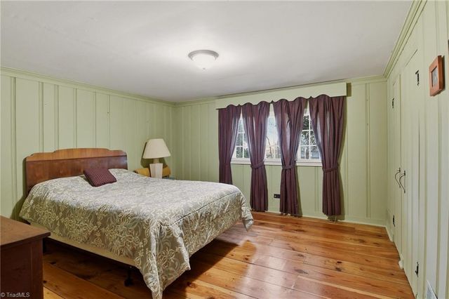 4285 Shattalon Drive, Winston-salem, NC 27106