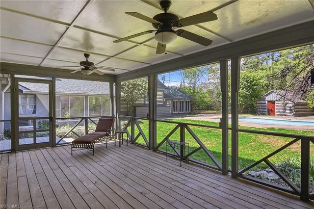 4285 Shattalon Drive, Winston-salem, NC 27106