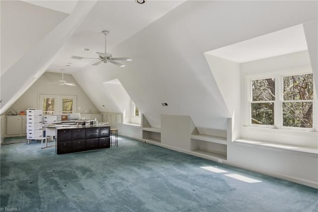 4285 Shattalon Drive, Winston-salem, NC 27106