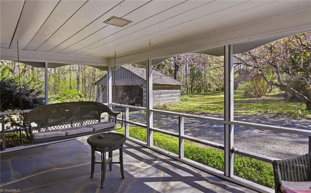 4285 Shattalon Drive, Winston-salem, NC 27106