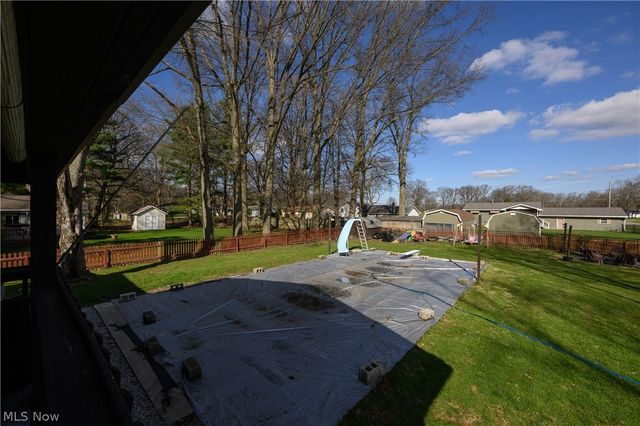 10770 Dot Avenue NE, Alliance, OH 44601