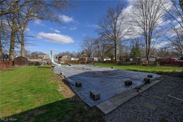 10770 Dot Avenue NE, Alliance, OH 44601