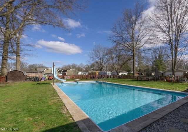 10770 Dot Avenue NE, Alliance, OH 44601