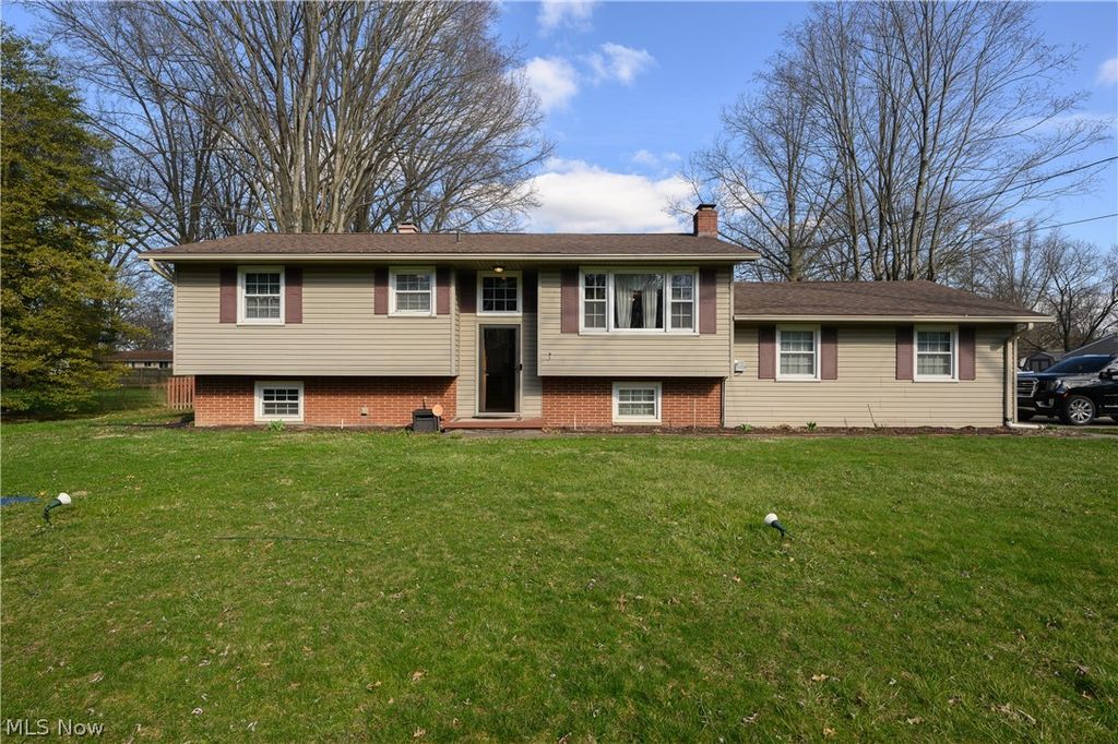 10770 Dot Avenue NE, Alliance, OH 44601