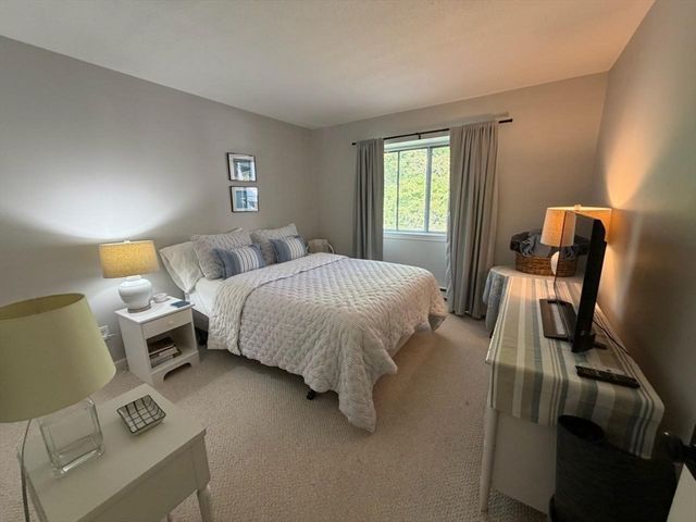 150 Eaton Ln 150, Brewster, MA 02631