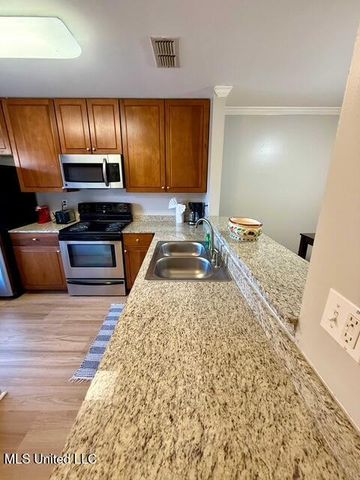 2112 Old Tayor Road Unit L6, Oxford, MS 38655