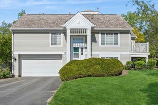1720 Sienna Court, Wheeling, IL 60090
