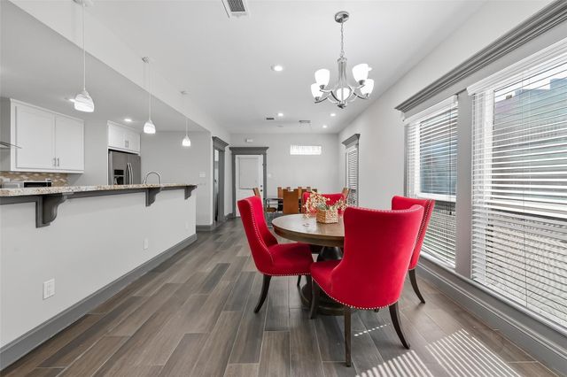 11280 Braes Forest Drive 406, Houston, TX 77071