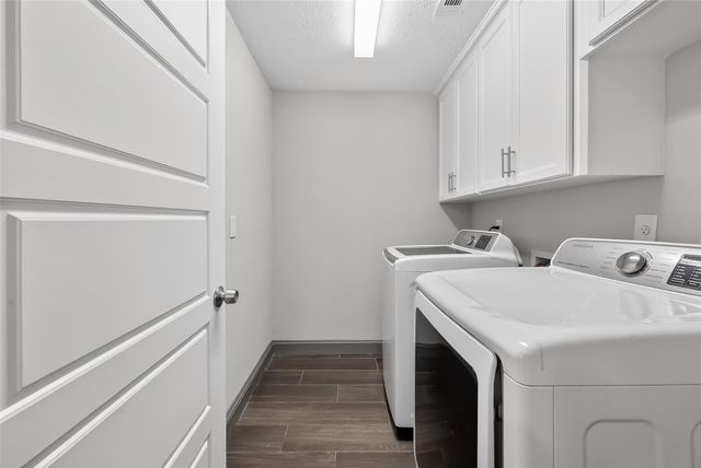 11280 Braes Forest Drive 406, Houston, TX 77071