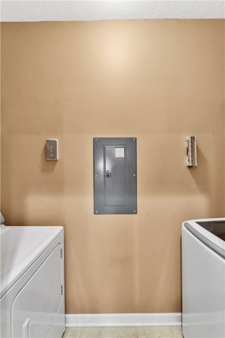 1003 Stockton Rdg, Cranberry Twp, PA 16066