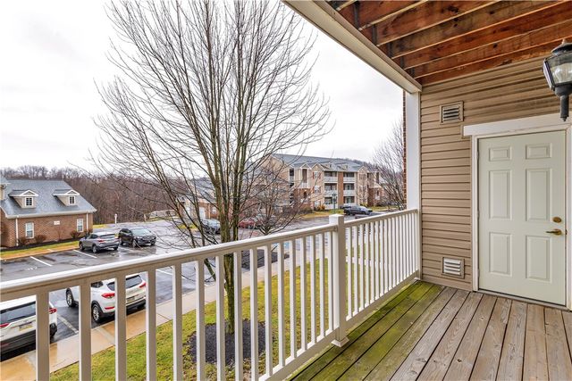 1003 Stockton Rdg, Cranberry Twp, PA 16066