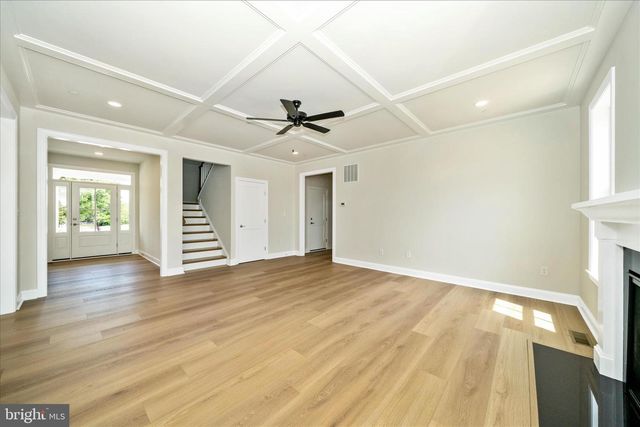 7349 2ND AVE, Sykesville, MD 21784