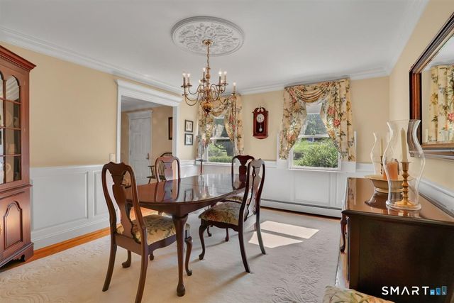 1 East Gate Road, Danbury, CT 06811