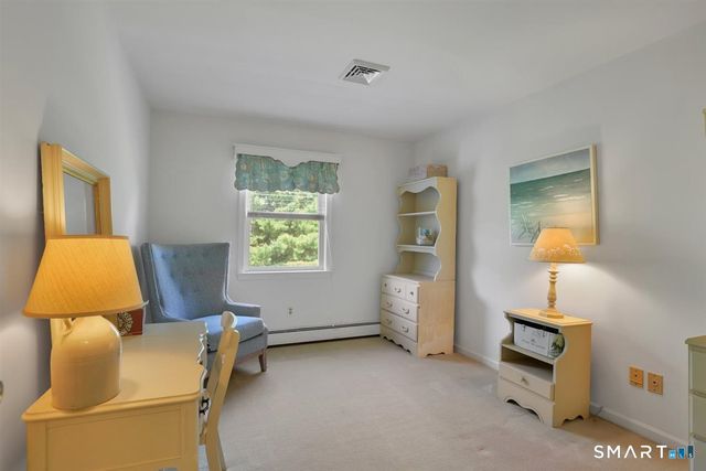 1 East Gate Road, Danbury, CT 06811