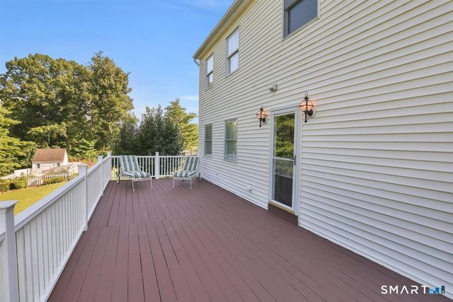 1 East Gate Road, Danbury, CT 06811