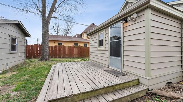 309 N 3rd Street, Rogers, AR 72756