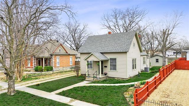 309 N 3rd Street, Rogers, AR 72756