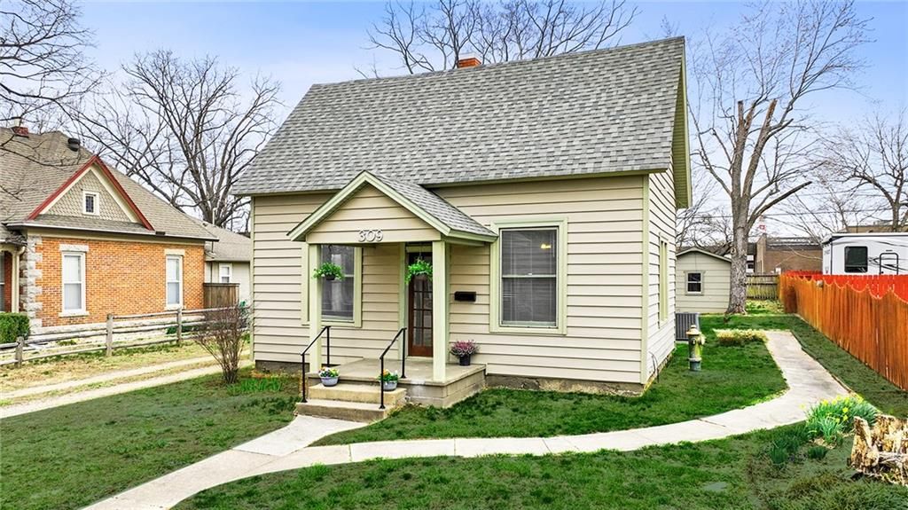 309 N 3rd Street, Rogers, AR 72756