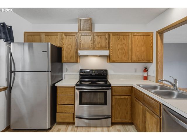 118 BALBOA Loop, Kelso, WA 98626