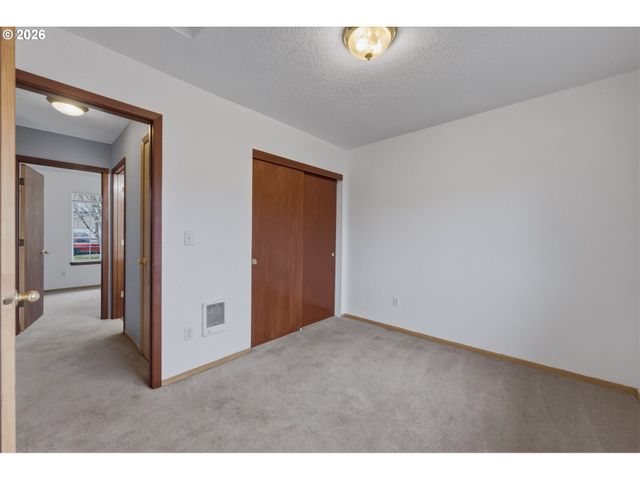 118 BALBOA Loop, Kelso, WA 98626