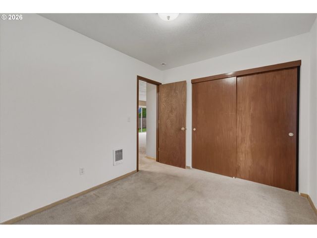 118 BALBOA Loop, Kelso, WA 98626