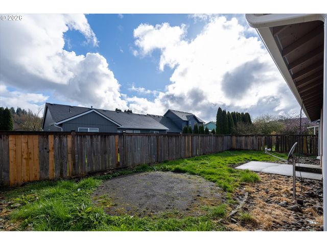 118 BALBOA Loop, Kelso, WA 98626