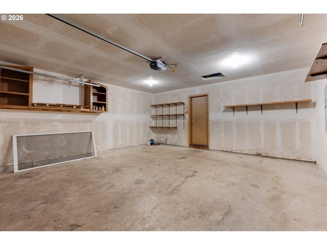 118 BALBOA Loop, Kelso, WA 98626