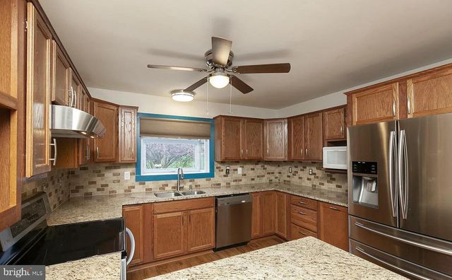 61 WREN ST, Martinsburg, WV 25405