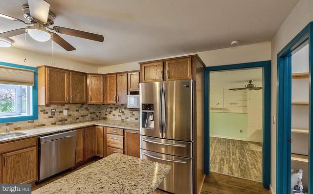 61 WREN ST, Martinsburg, WV 25405