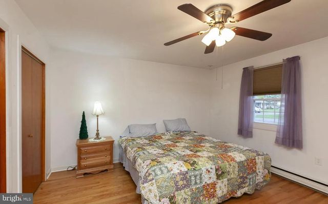 61 WREN ST, Martinsburg, WV 25405
