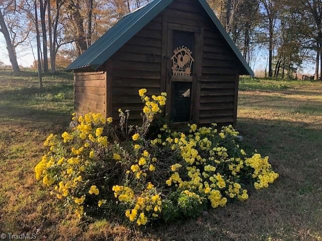 6741 Layton Road, Liberty, NC 27298